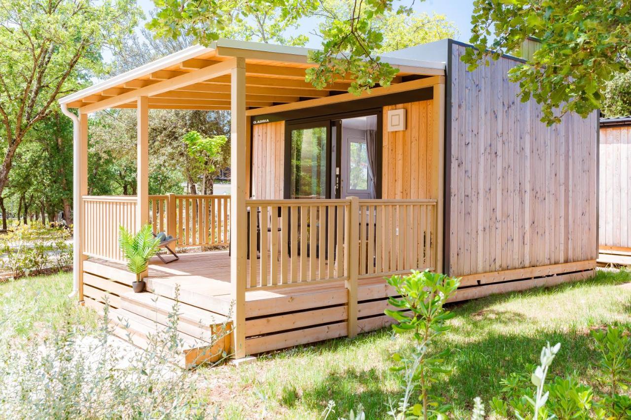 Mobile Homes Casapini In Fkk Camping Solaris โปเรช ภายนอก รูปภาพ
