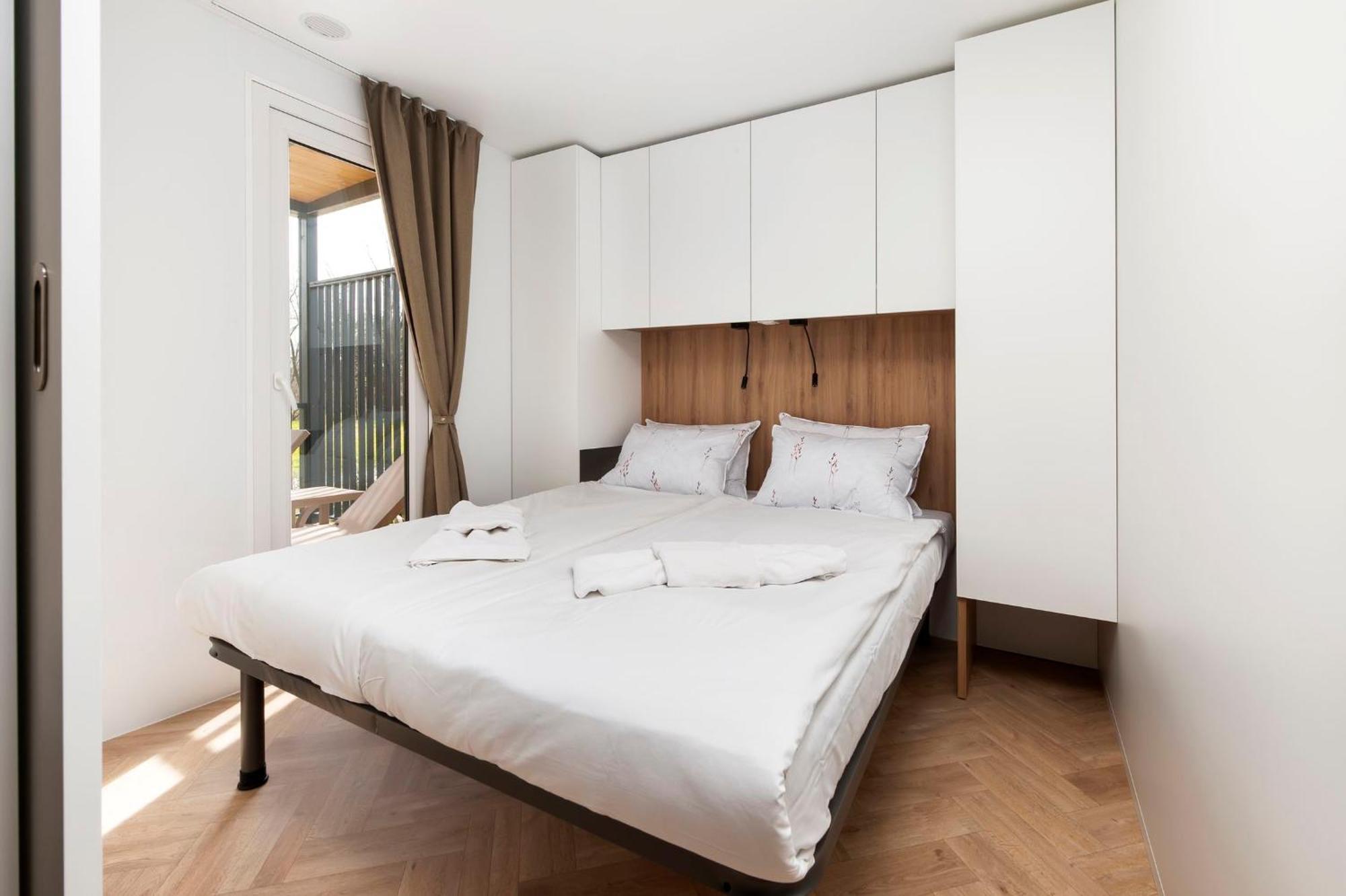 Mobile Homes Casapini In Fkk Camping Solaris โปเรช ภายนอก รูปภาพ